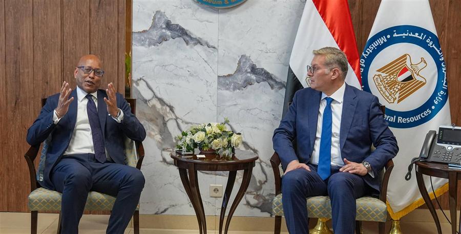 وزير البترول يبحث مع التمويل الدولية فرص الاستثمار في التعدين